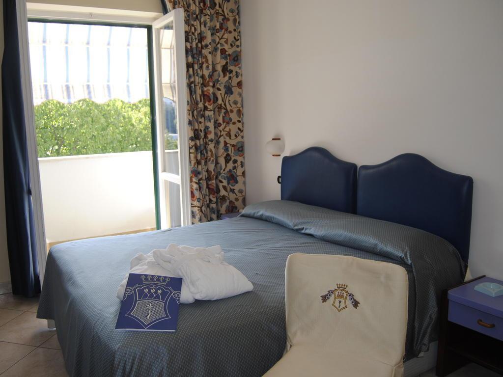 Hotel L'Approdo Casamicciola Terme Bagian luar foto
