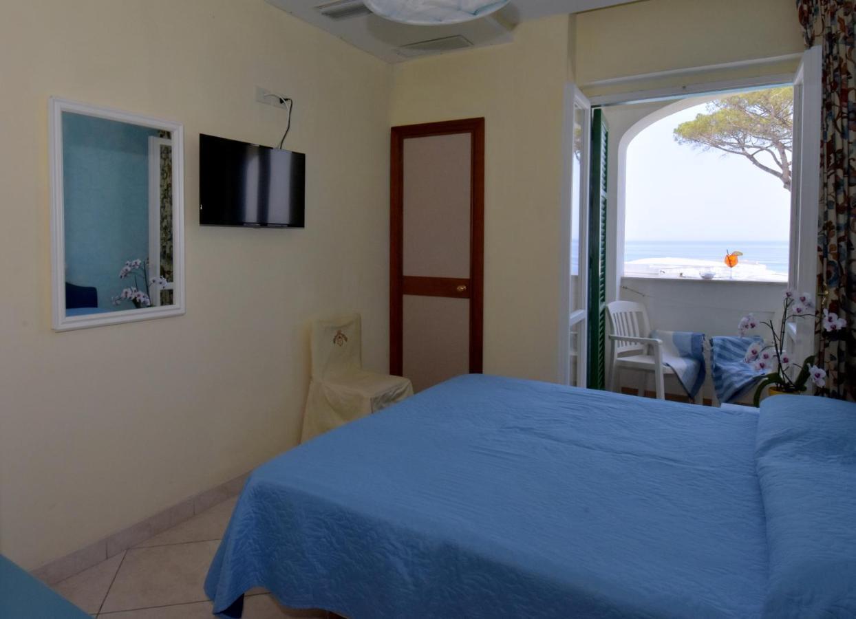 Hotel L'Approdo Casamicciola Terme Bagian luar foto
