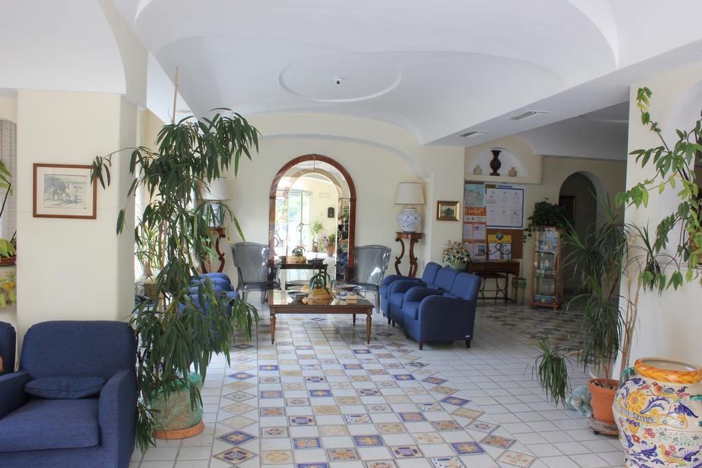 Hotel L'Approdo Casamicciola Terme Bagian luar foto